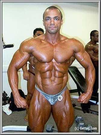 Resultado de imagem para Ronny Camacho bodybuilder